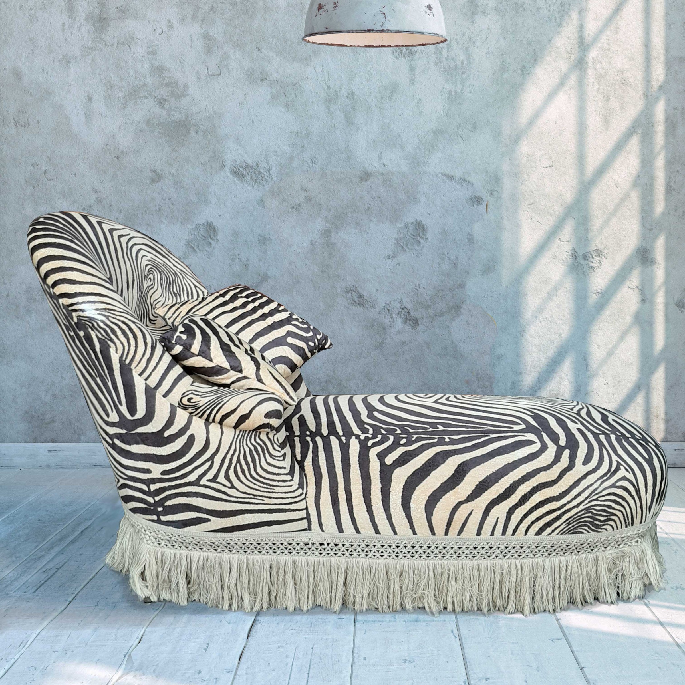 samt Chaiselongue mit Zebradruck - Piet Jonker