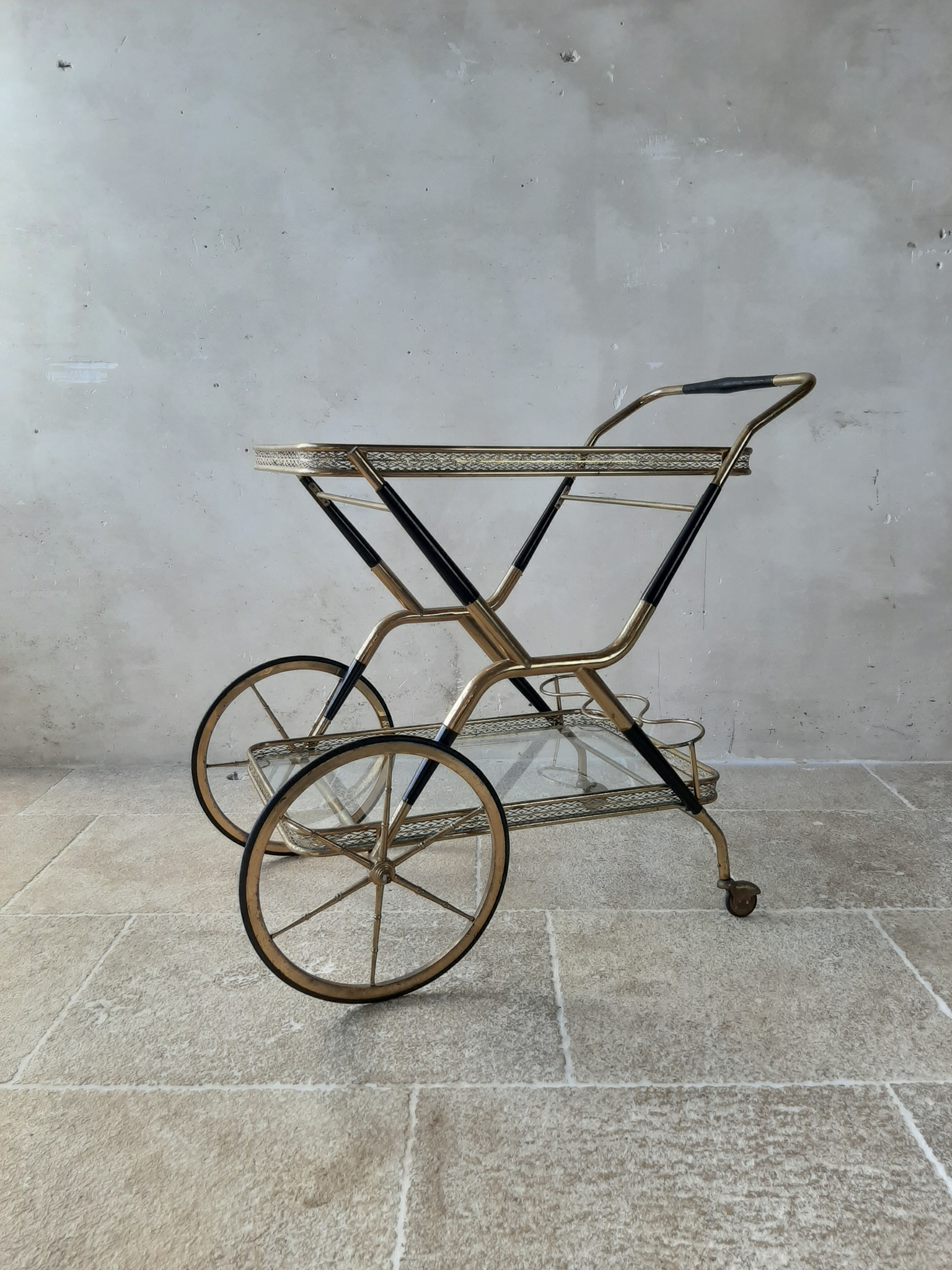 Servierwagen aus Messing - Piet Jonker