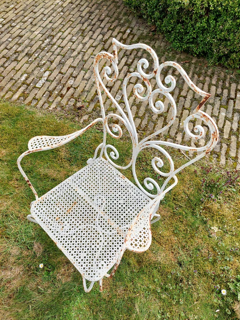 Alte französische Gartenmöbel aus weißem Metall Piet Jonker